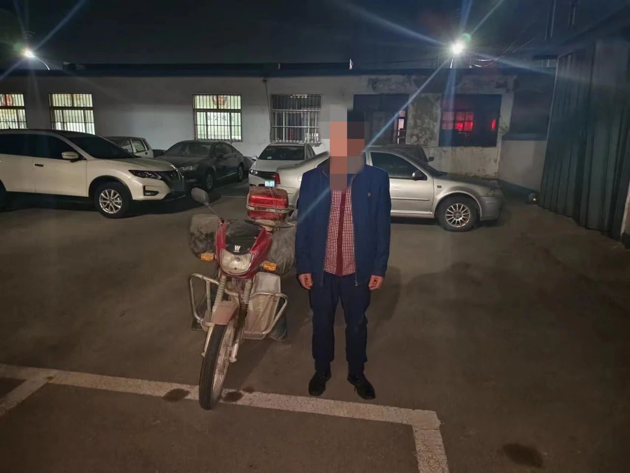 鼓式制動(dòng)器,摩托車(chē)剎車(chē)圈,輪轂剎車(chē)圈,Drum brake,摩托車(chē)制動(dòng)鐵套